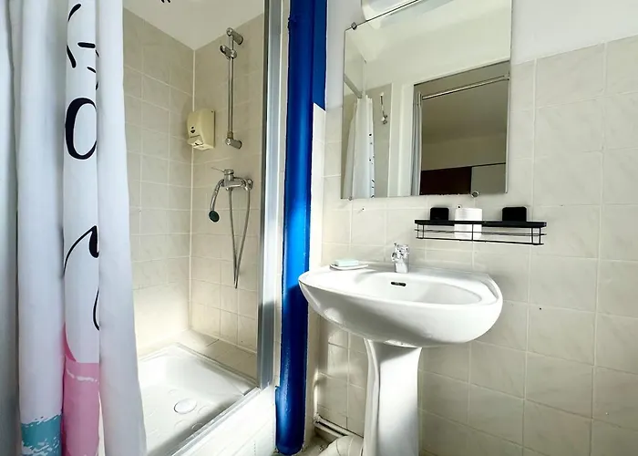 Apartment Chez Mamie Cloclo Calais